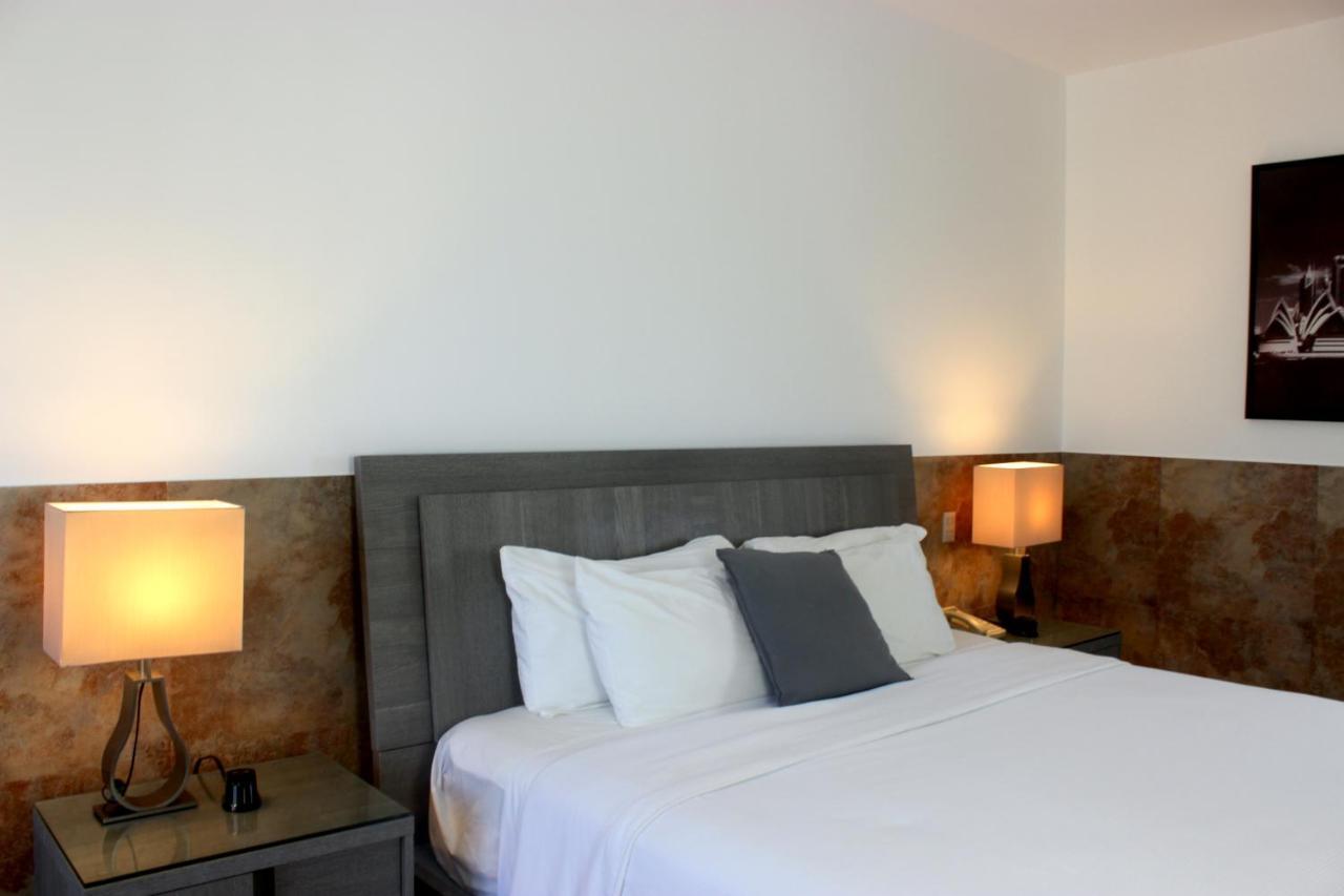 Beverly Hills: Hotel And Business Nuevo Cuscatlan Eksteriør bilde
