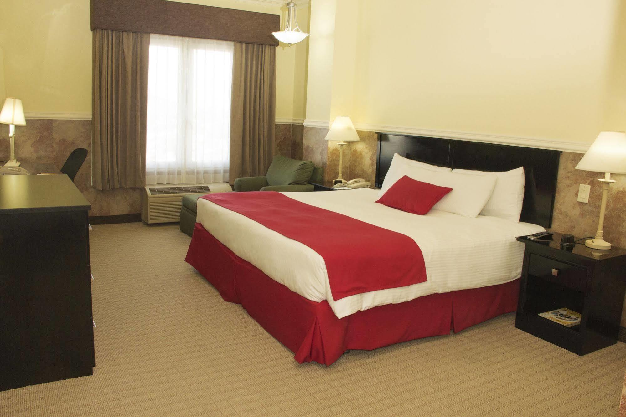 Beverly Hills: Hotel And Business Nuevo Cuscatlan Eksteriør bilde